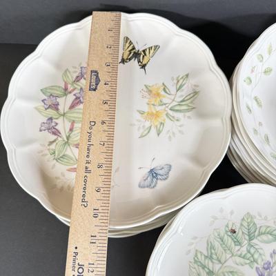 LOT 10D: Lenox Butterfly Meadow by Laurie Le Lwyer Swallowtail Plates, Eastern Tailed Blue Plates & Bowls
