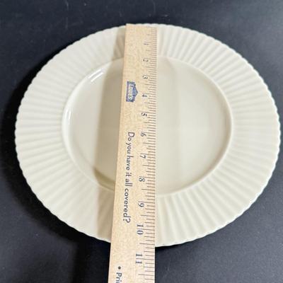 LOT 11D: Lenox Large Plates & Oblong Dishes