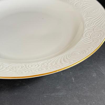 LOT 11D: Lenox Large Plates & Oblong Dishes