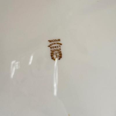 LOT 11D: Lenox Large Plates & Oblong Dishes