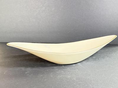 LOT 11D: Lenox Large Plates & Oblong Dishes