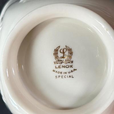 LOT 12D: Lenox Collection: Woodland Vase, Trinket Tray, Small Bowl & Long Platter