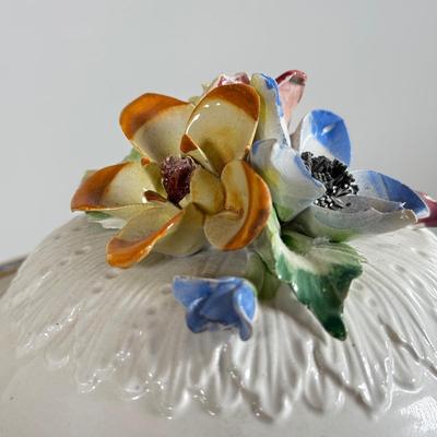 LOT 15D: Vintage Signed Italian Majolica Tureen