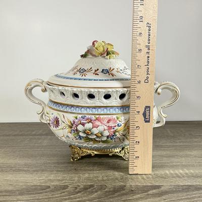 LOT 15D: Vintage Signed Italian Majolica Tureen