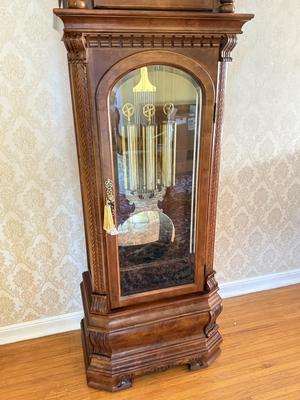 LOT 38L: Vintage Ridgeway Grandfather Clock
