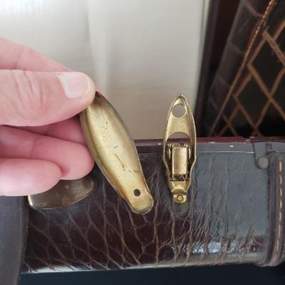 Three Vintage Samsonite and Hanco Suitcases (PB-KD)
