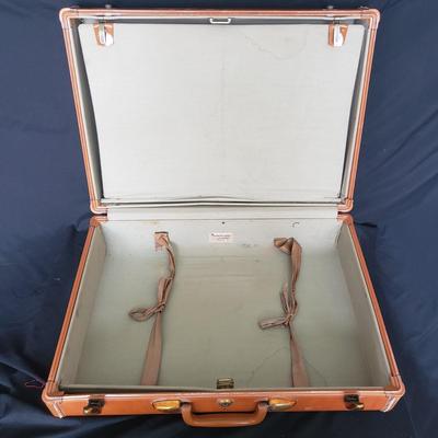 Three Vintage Samsonite and Hanco Suitcases (PB-KD)