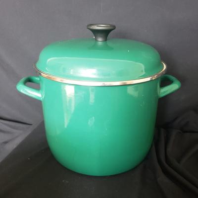 Enamel MCM Kitchen Style-Dansk, Metalac and Henckels (PB-KD)