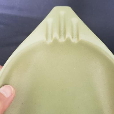Six Hyalyn Pottery (PB-KD)