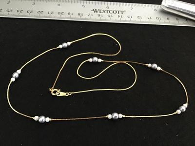 Vintage Dainty Necklace Avon