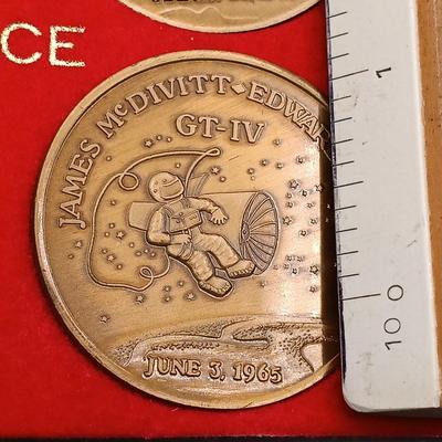 LOT 3: Space First 6-Coin Commemorate Bronze Set