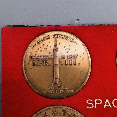 LOT 3: Space First 6-Coin Commemorate Bronze Set