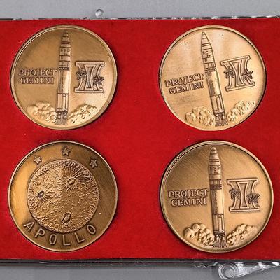 LOT 3: Space First 6-Coin Commemorate Bronze Set