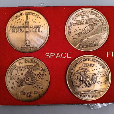 LOT 3: Space First 6-Coin Commemorate Bronze Set