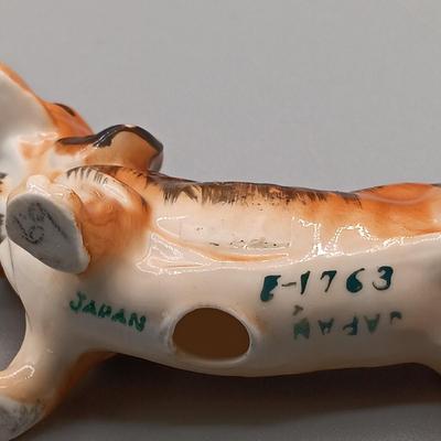 LOT 4: Hagen Renaker Dachshund Pup Lenk H1569, WhittleWare Wooden Dachshund, Occupied Japan Porcelain Dogs & More