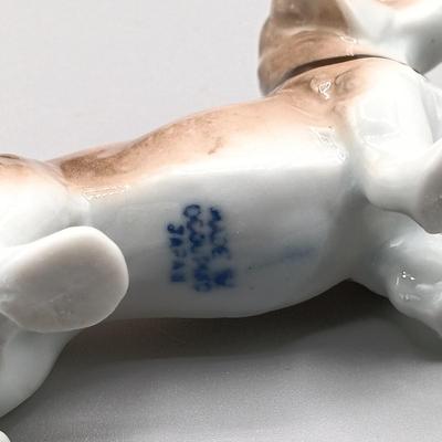 LOT 4: Hagen Renaker Dachshund Pup Lenk H1569, WhittleWare Wooden Dachshund, Occupied Japan Porcelain Dogs & More