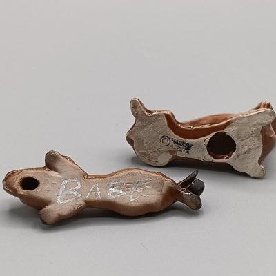 LOT 4: Hagen Renaker Dachshund Pup Lenk H1569, WhittleWare Wooden Dachshund, Occupied Japan Porcelain Dogs & More