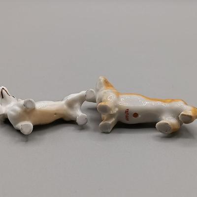 LOT 4: Hagen Renaker Dachshund Pup Lenk H1569, WhittleWare Wooden Dachshund, Occupied Japan Porcelain Dogs & More
