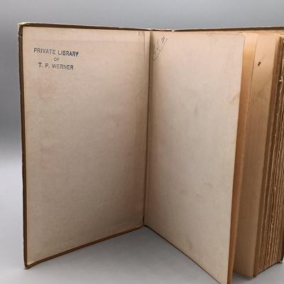 LOT 8: Antique Books - Arthur Conan Doyle's The Lost World 1912, H. G. Wells The Outline of History 1920 & Charles Dickens'...