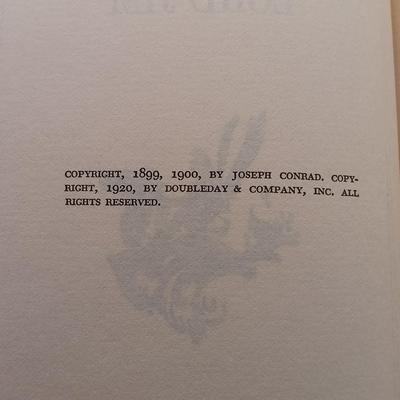 LOT 10L: Set of (6) International Collectors Library Collector's Books