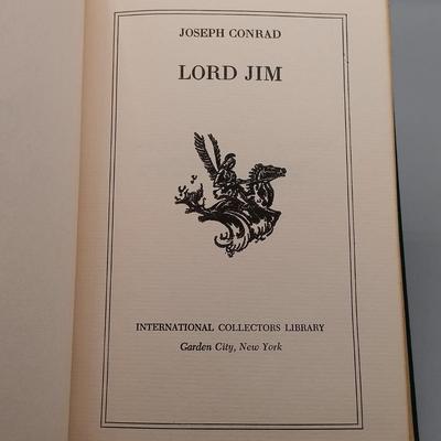 LOT 10L: Set of (6) International Collectors Library Collector's Books