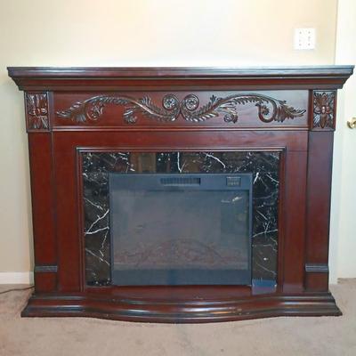 LOT 102B: Great World GW-2078 1500 W Electric Fireplace
