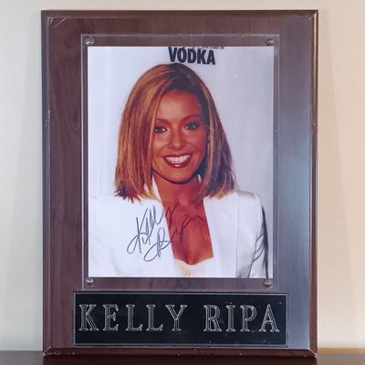 LOT 105B: Signed Photos of Eva Longoria and Kelly Ripa w/ COAs