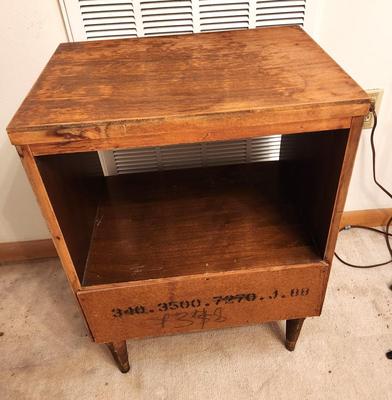 Lot #292 Small Vintage Solid Wood Side Table/Nightstand