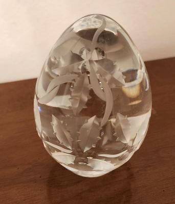 Lot #293 Godinger Crystal Paperweight - limited/signed - Holly/Christmas theme