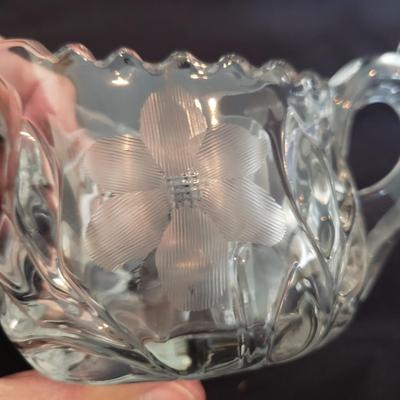 Beautiful Cut and Formed Glass (PB-KD)