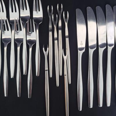 10 Person Dansk Silverware Set (PB-KD)