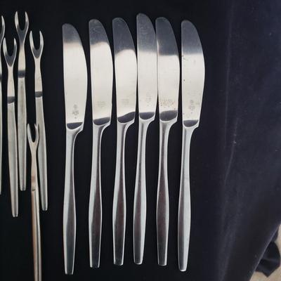 10 Person Dansk Silverware Set (PB-KD)