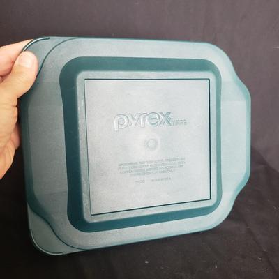 Traditional and Unique Corning Ware and Pyrex (PB-KD)