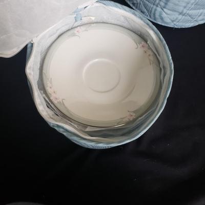 Royal Doulton "Sophistication" China, 60+ Pieces (PB-KD)