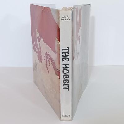 LOT 117B: J.R.R. Tolkien The Hobbit Illustrated edition 1977
