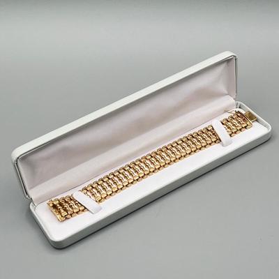 LOT 129J: 18K Gold 7.5" Bracelet - Marked 282VI 750 - 38 Grams