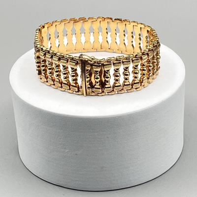 LOT 129J: 18K Gold 7.5" Bracelet - Marked 282VI 750 - 38 Grams
