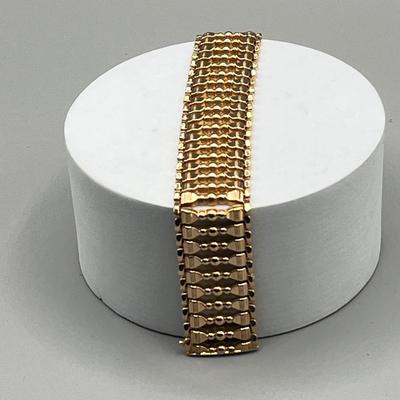 LOT 129J: 18K Gold 7.5" Bracelet - Marked 282VI 750 - 38 Grams