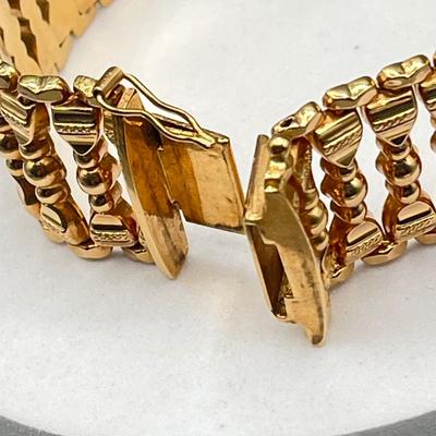 LOT 129J: 18K Gold 7.5" Bracelet - Marked 282VI 750 - 38 Grams