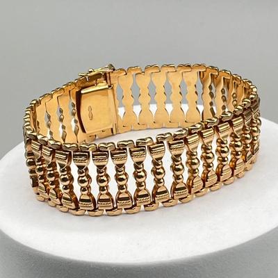 LOT 129J: 18K Gold 7.5" Bracelet - Marked 282VI 750 - 38 Grams