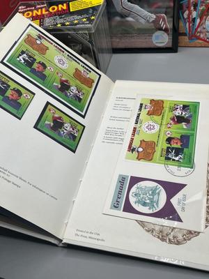 LOT 132B: Baseball Cards and Memorabilia