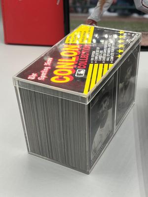 LOT 132B: Baseball Cards and Memorabilia