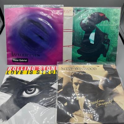 LOT 136B: Stack of 45s Vinyl (Dozens of Records) - Elvis, David Bowie, Joan Jett and Much More