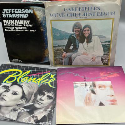 LOT 161B: Stack of 45s Vinyl (Dozens of Records) - Queen & David Bowie, Blondie, Talking Heads and Much More