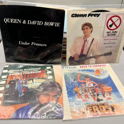 LOT 161B: Stack of 45s Vinyl (Dozens of Records) - Queen & David Bowie, Blondie, Talking Heads and Much More