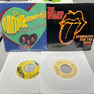 LOT 186B: Stack of 45s Vinyl (Dozens of Records) - The Rolling Stones, Lou Reed, The Monkees and Much More