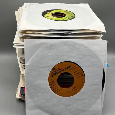 LOT 188B: Stack of 45s Vinyl (Dozens of Records) - James Taylor, Frank Sinatra, Moody Blues and Much More