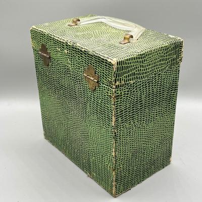 LOT 191B: Three Vintage 45 Record Carrying Cases Filled with Vinyl Single Records - Elvis, Prince, Rolling Stones and Much More