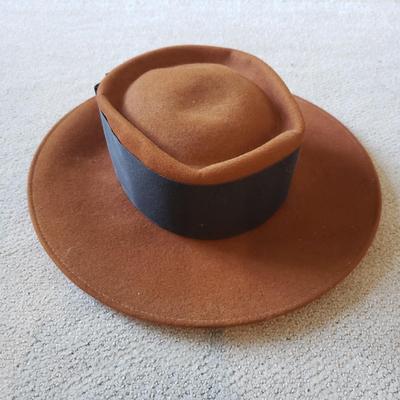 Vintage 50's/60's Style Hats and Purses (PC-KD)