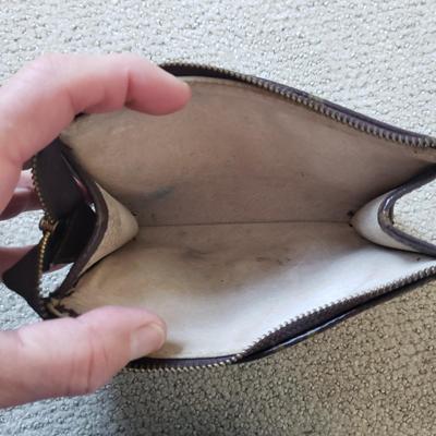 Louis Vuitton Small Toiletry Bag (PC-KD)